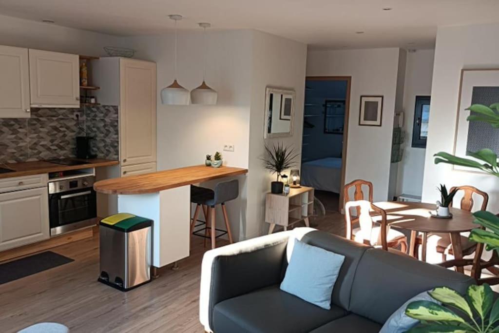 Le Kennedy 3 - Appartement Proche Hopital Châteauroux المظهر الخارجي الصورة